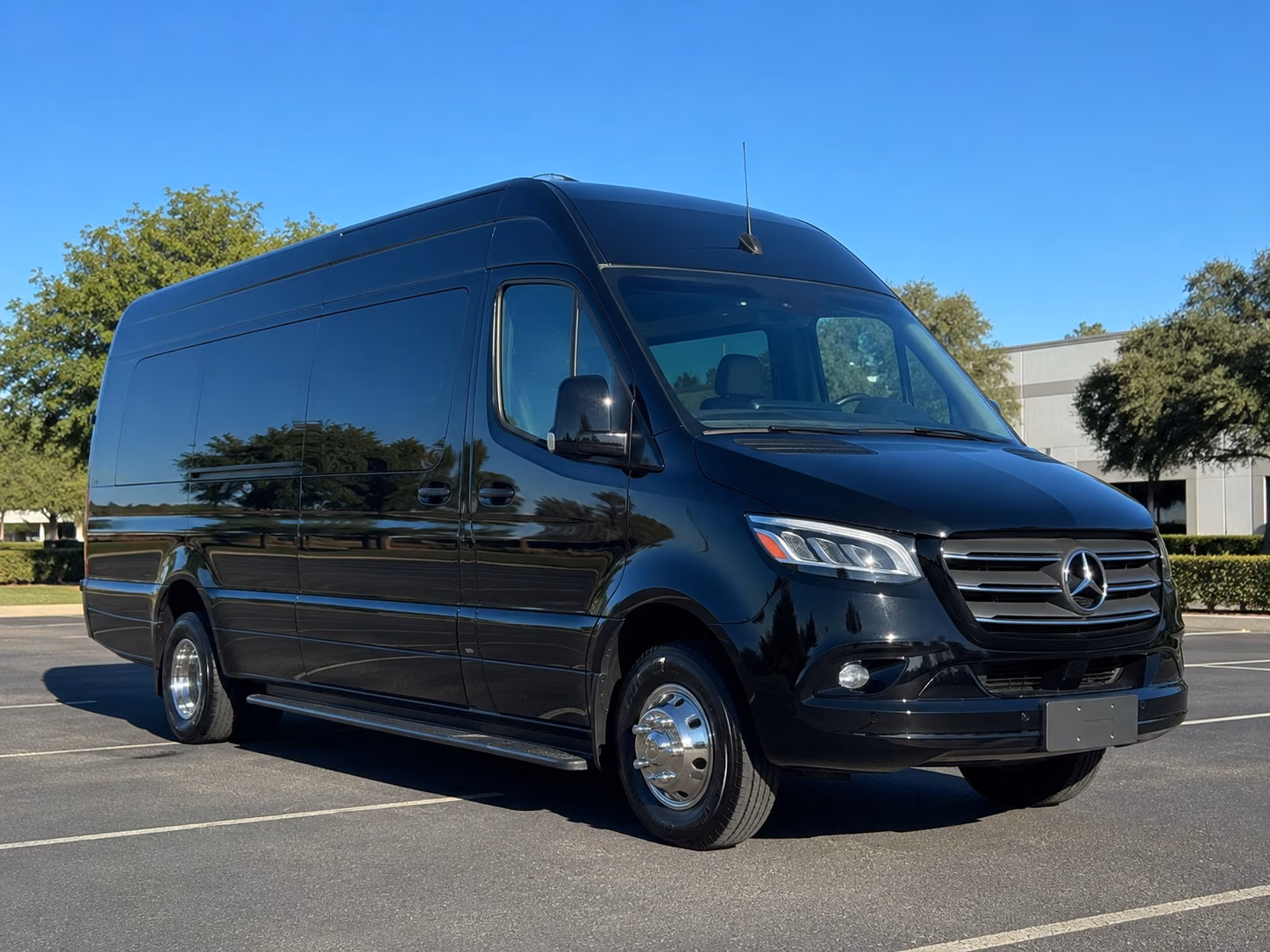 client transfers and vip executive sprinter van transportation in lafayette louisiana