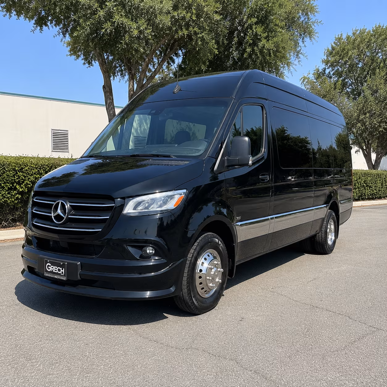 lafayette employee shuttle van service